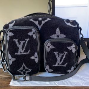 Louis Vuitton Multipocket (LIMITED)